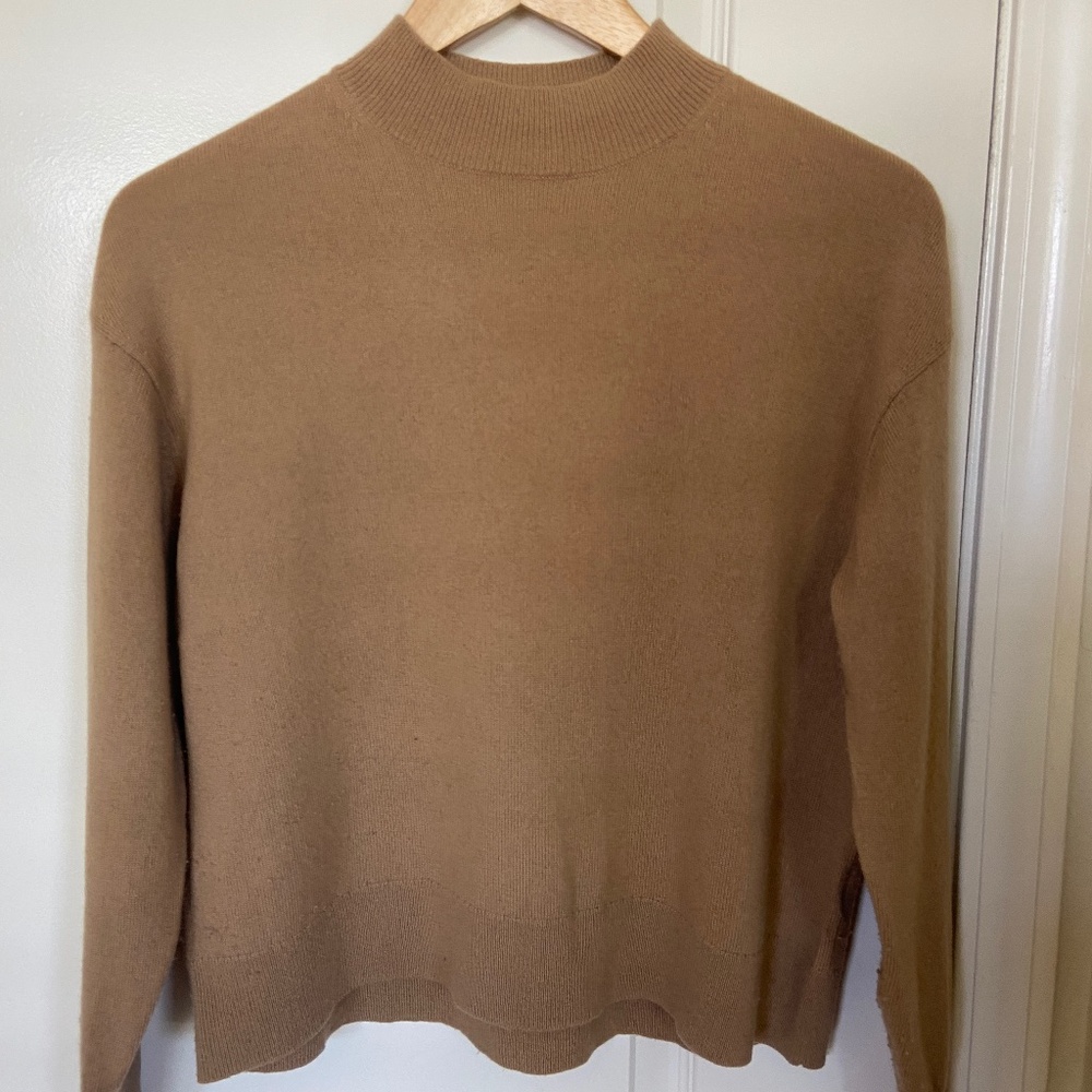 Everlane 100% Cashmere Mock Neck Sweater Size S Pullover Camel Petite